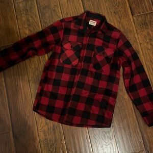 Men’s Wrangler Red and Black Checkered Plaid Fleece Shirt